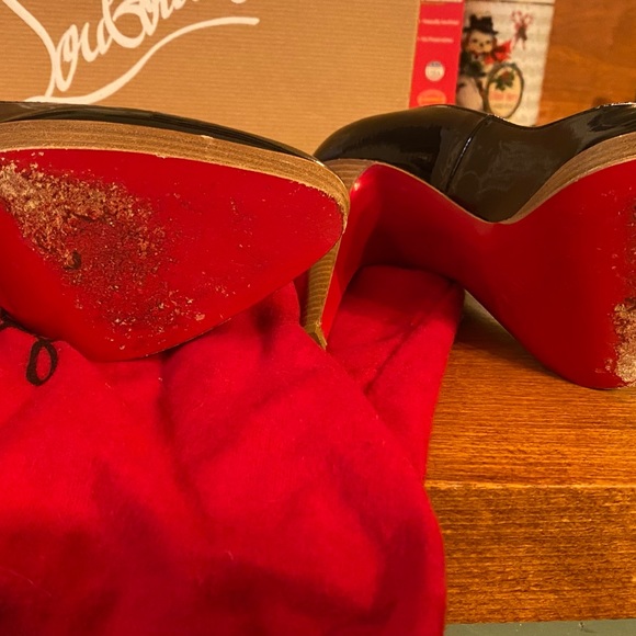 Christian Louboutin Black Patent Prive platform Size 36.5 like new gently worn - Picture 5 of 8
